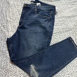 New Good American Good Legs Jeans. Plus size Women Size 24